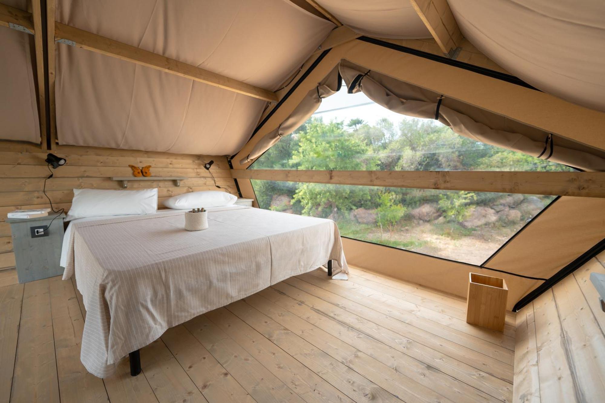 Agriglamping Butterfly House Sardegna Hotel Olmedo Exterior photo